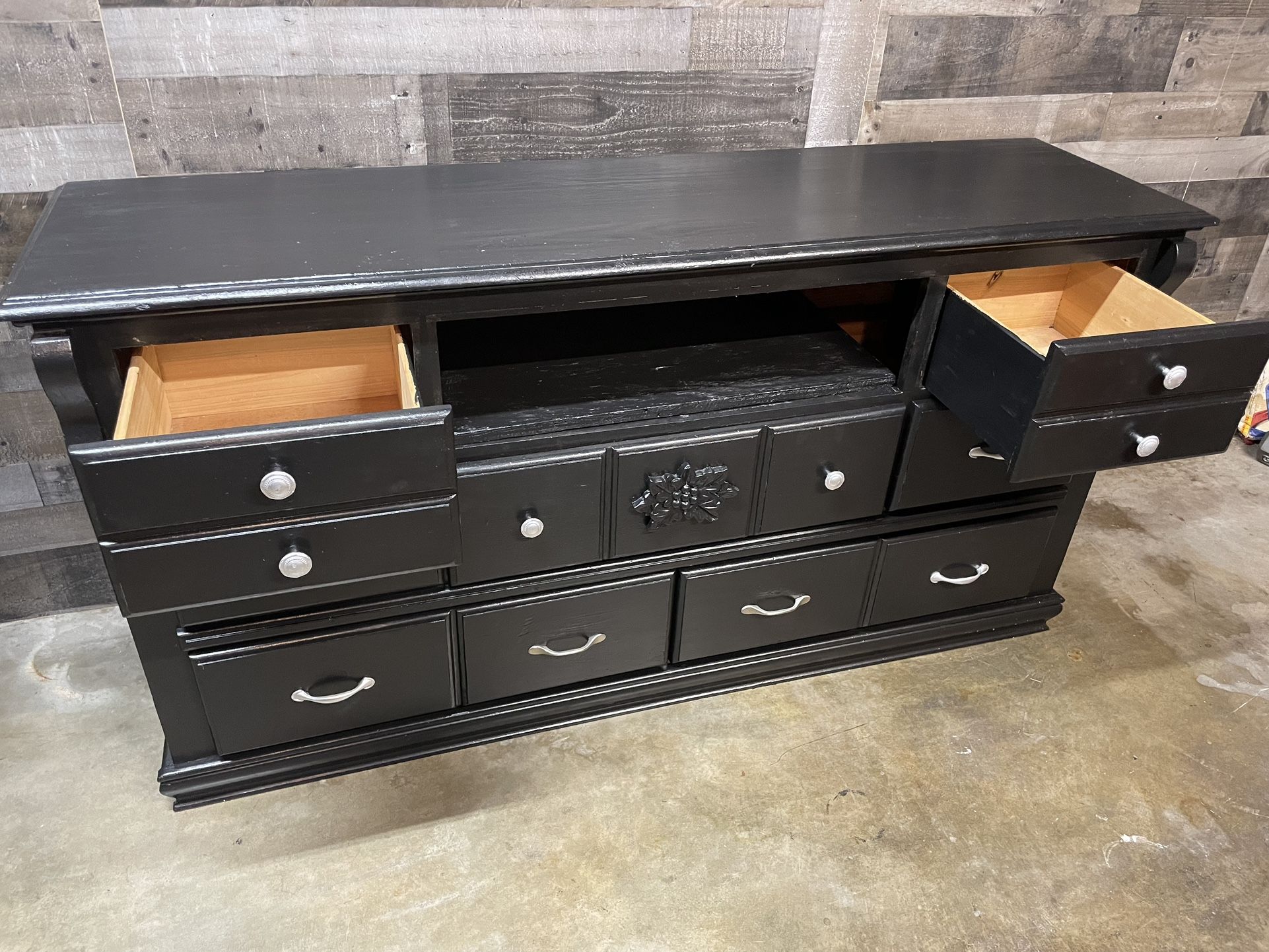 Fantastic Black All Wood Dresser & Nightstand Combo for Sale in San