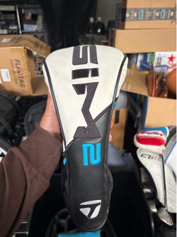 Sim 2 max driver headcover