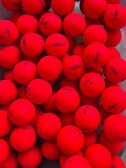 Red Titleist trufeel