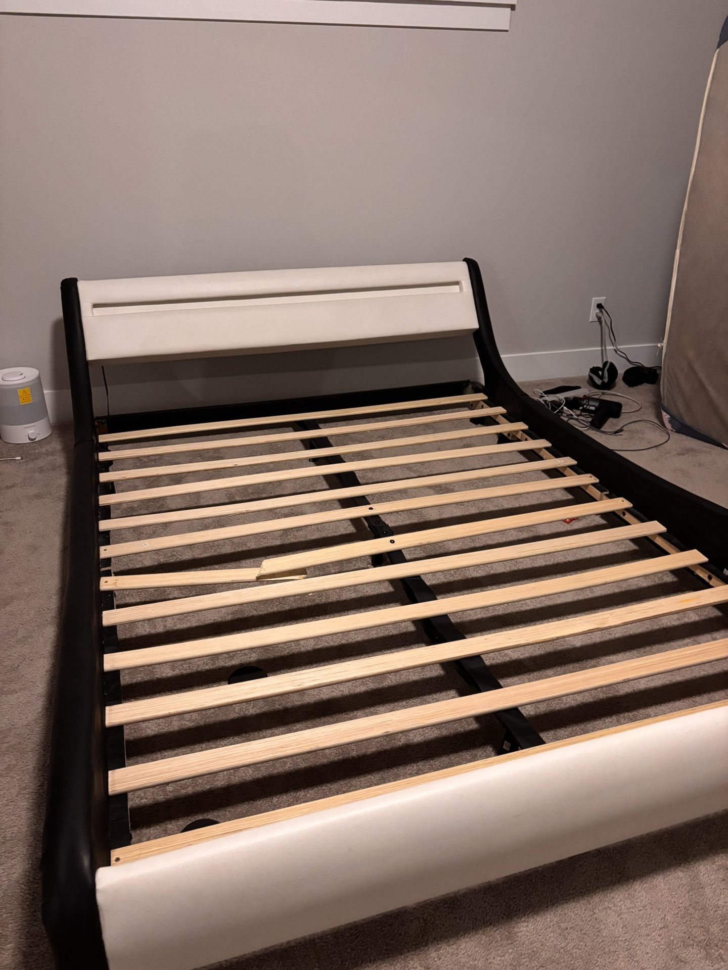Queen modern low bed frame