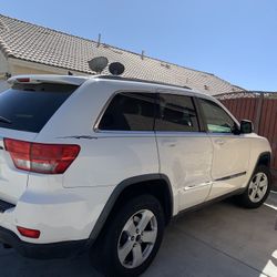 2011 Jeep Grand Cherokee