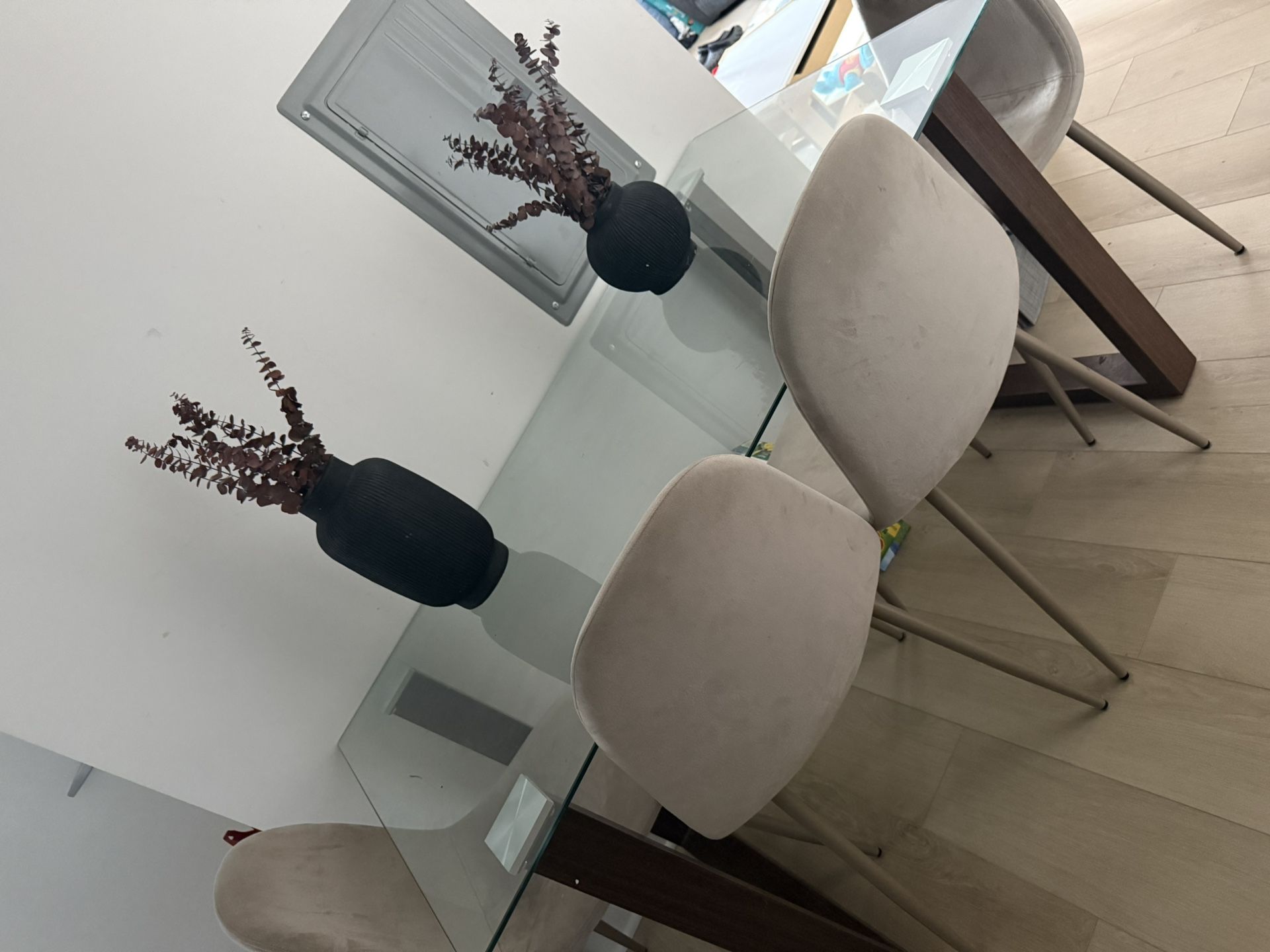 Glass Table With Chairs