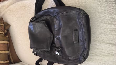 COLE HAAN blk leather backpack purse