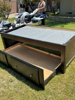 Trundle bed