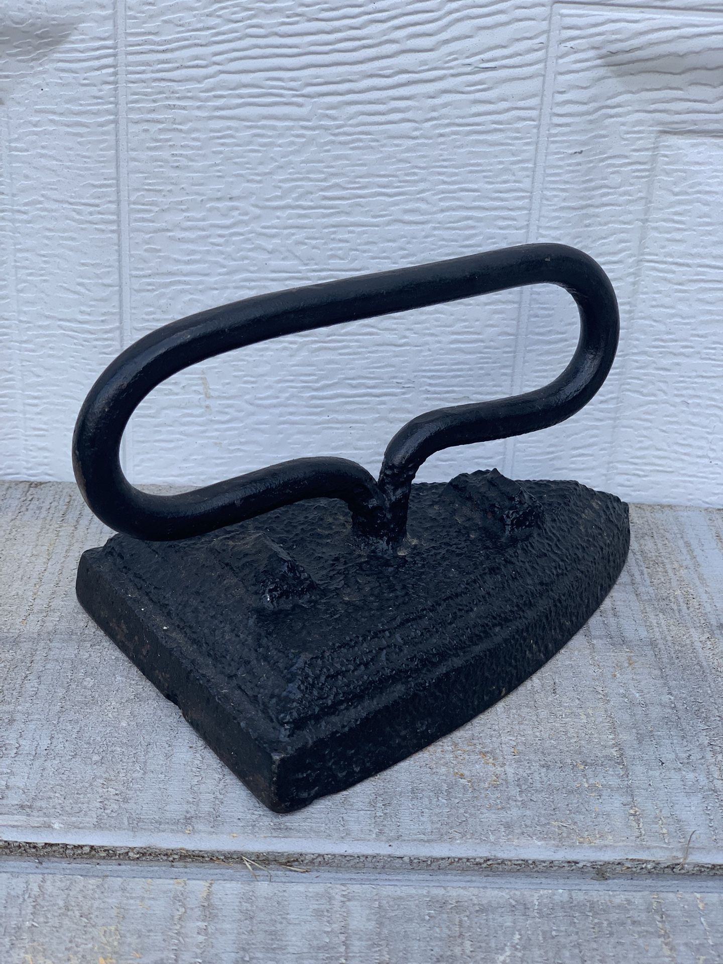 Vintage Antique Heavy Cast Iron Clothes Sad Iron Door Stop Old American 8 lbs