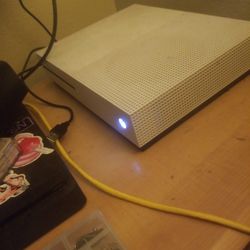 Ps4 (1 Tb) And Xbox 1 S (1 Tb) For Sale Or Trade 