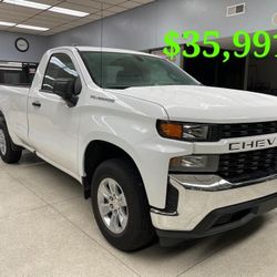 2021 Chevy Silverado (LIKE NEW!) $35,991!