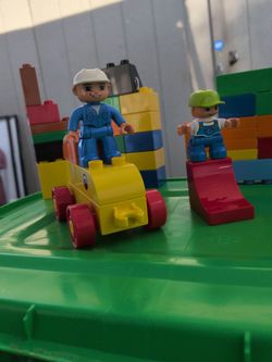 LEGO # 5481 - duplo ( Original LEGO ) Zoo Box