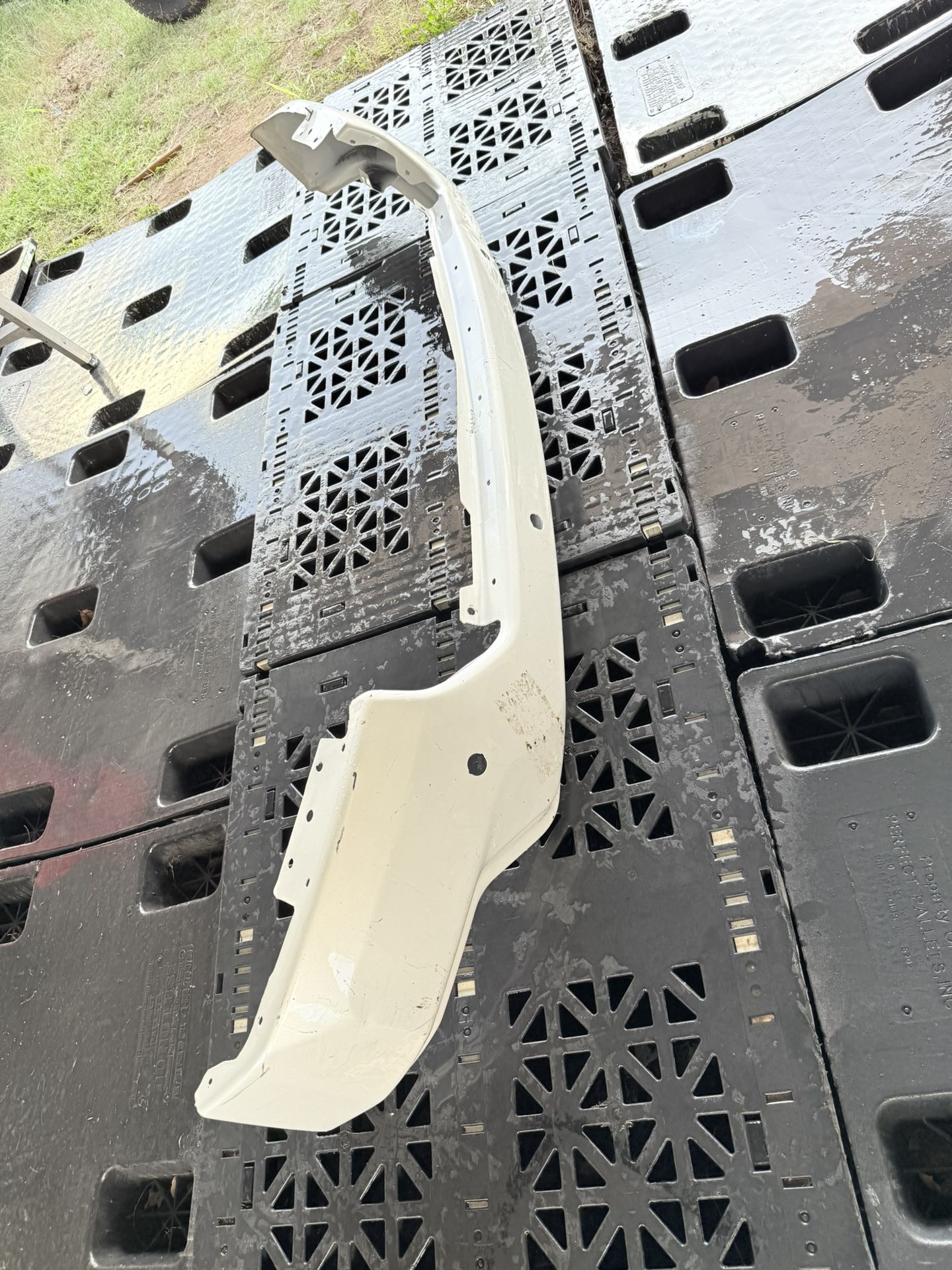 2019 - 2021 GMC SIERRA 1500 FRONT BUMPER OEM