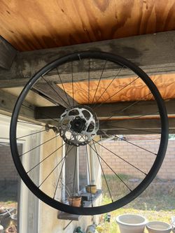 Bontrager Tubeless Aluminum Front Wheel 