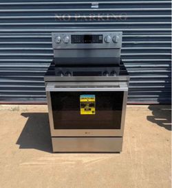 New!! LG 30 in., 6.3 cu. ft. Smart Wi-Fi True Convection Insta View 5-Burner Electric Oven w/ Air Fry Prin