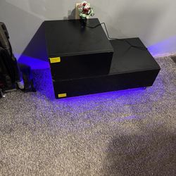 LED LOW NIGHT STAND/PET STEPS