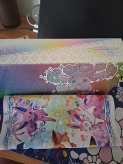 Pokémon Prismatic Evolutions ETB Empty Box + Original Playmat