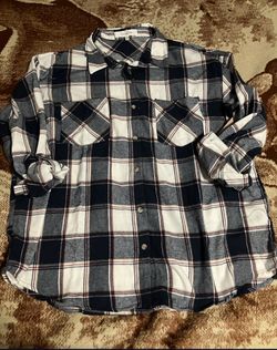 $20, New Women’s Flannel shirt size XL