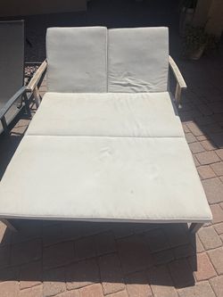 Outdoor day bed