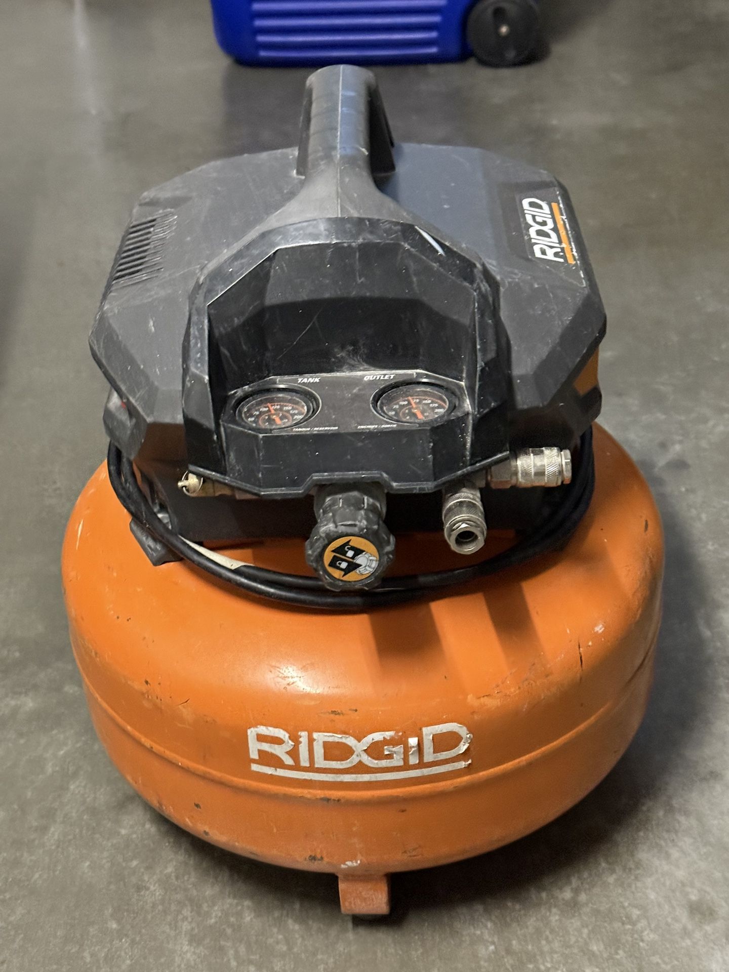 RIDGID 6 Gal. Portable Electric Pancake Air Compressor OF60150HB https://offerup.com/redirect/?o=aG9tZWRlcG90LmNvbQ==