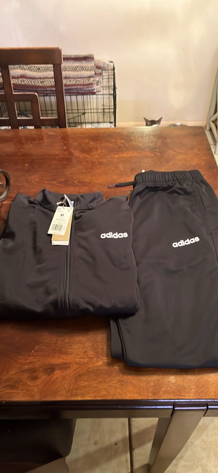 Adidas jogger set