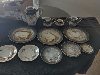 Vintage japanese moriage dragonware. Antique.