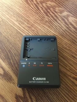 Canon EOS Battery Charger
