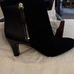 New Black Suede Bandolino Boots 8 1/2 M 