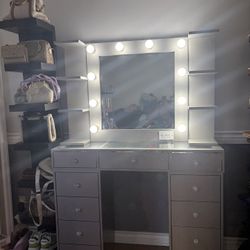 Silver /greyVanity  With Side Shelf’s 