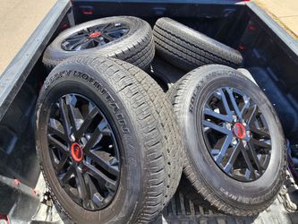 TOYOTA WHEELS PRICE 400