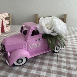 Valentines Day Truck 