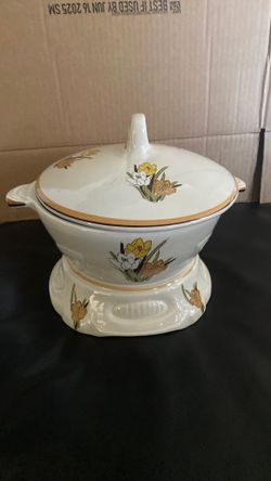 Serving Bowl And Tureen