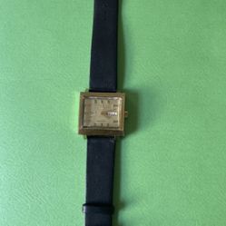 Vintage Ferrocarril de Antioquia Gold Tone Square Automatic Men's Working