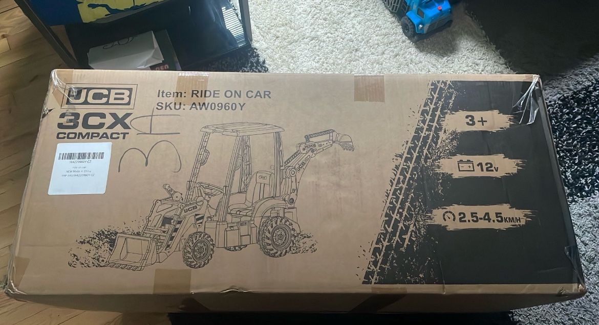 Brand New Kids Ride On Excavator 3+