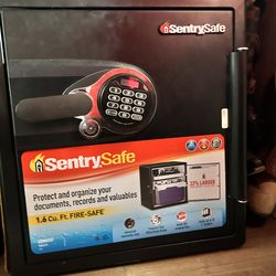 Sentry Fire resistent safe with electronic key pad
