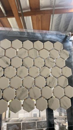 Hexagon calacatta mosaic