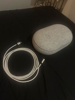 Quest 2 VR Headset w/ PC link cable