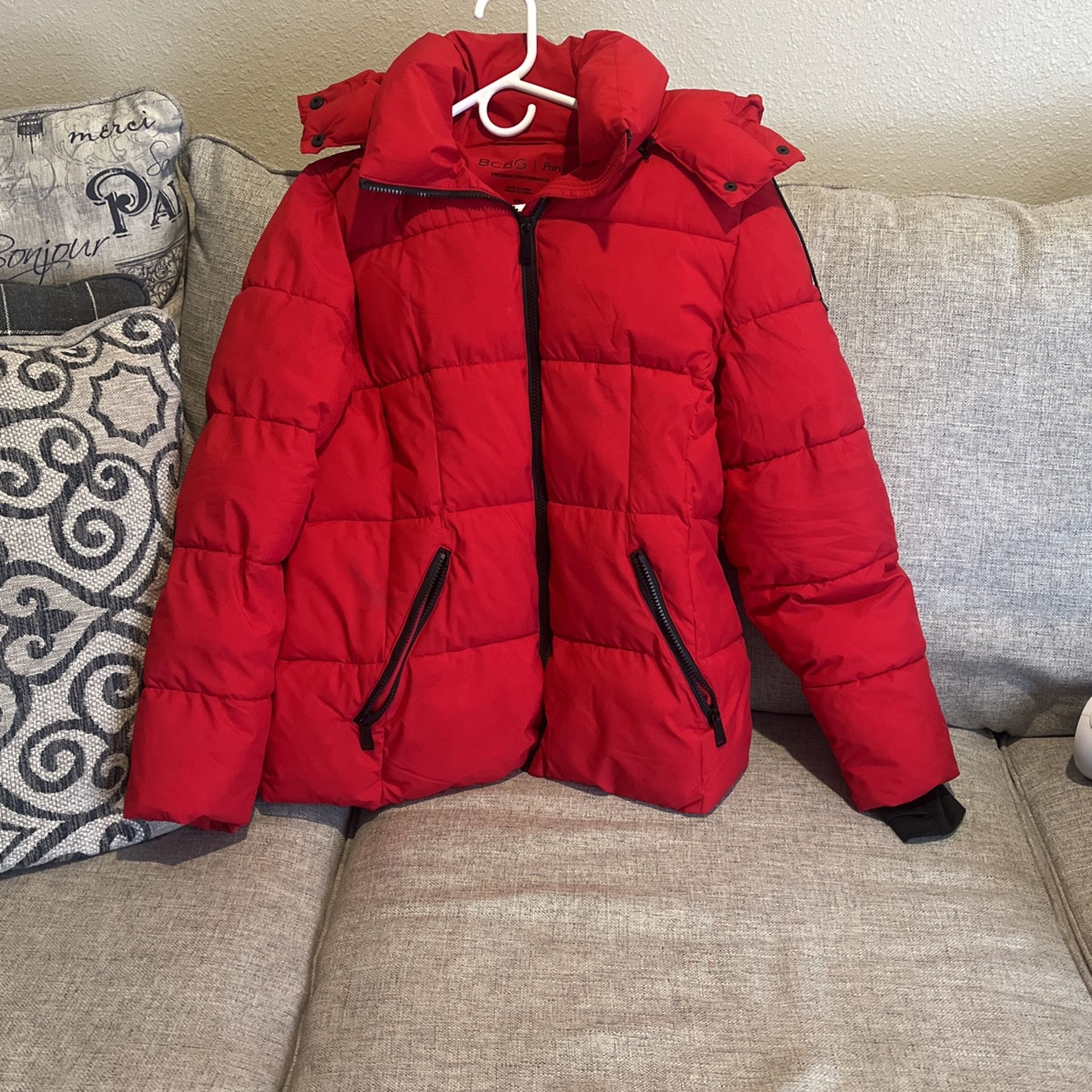 Winter Coat BCBG Size Medium