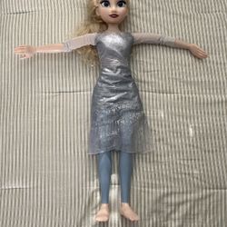 Disney Frozen Elsa Ice Powers 32” Doll