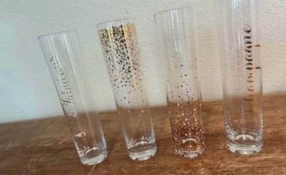 Free champagne flutes