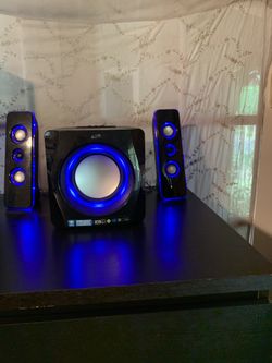 iLive Bluetooth speaker.