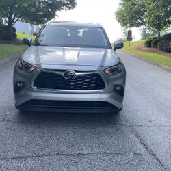 2022 Toyota Highlander