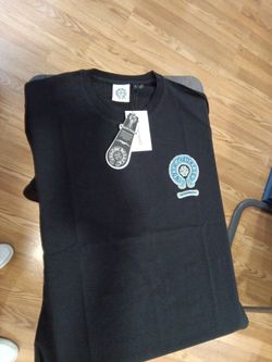 New summer collection t-shirts size L