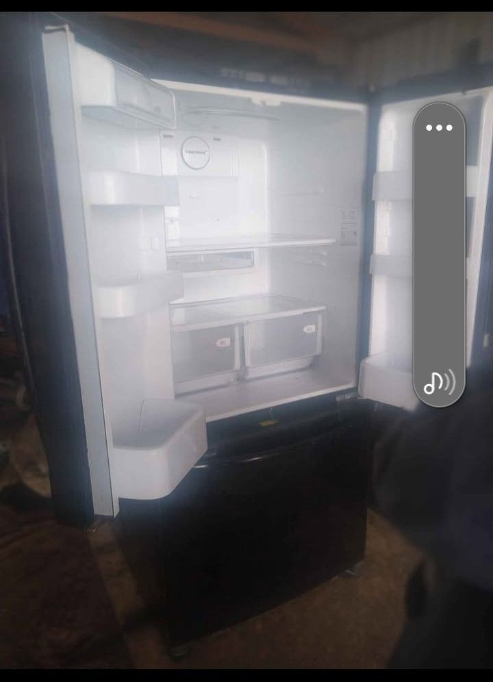 $275 OBO - SAMSUNG 32 cu. ft. Mega Capacity 3-Door French Door Refrigerator with Ice Maker in Matte Black Steel (2022)