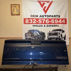 2021 2022 2025 Chevy Chevrolet Silverado 2500 HD 3500 Blue Rear Tailgate With Camera