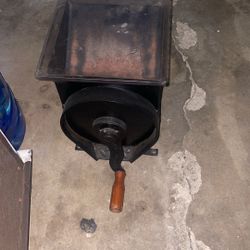 heavy duty hand cranked nutcracker davebilt #43