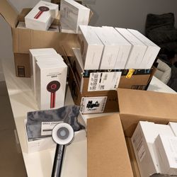 Wholesale lot – LED Scalp Massager – 82 units - NEW SEALED