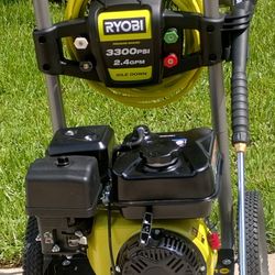 RYOBI 3300 PSI 2.4 GPM Cold Water Gas Pressure Washer with 212cc Engine