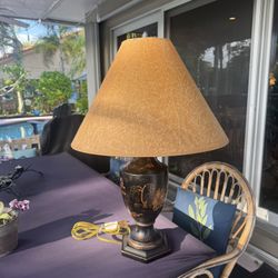 Chinese Ceramic Chinoiserie Handpainted Lamp With 2 Shades