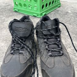 TredSafe 8 1/2 Like New Tread Just Needs Cleaned