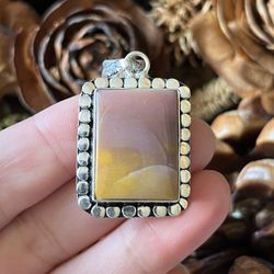 Autumn Color 925 Silver Overlay Mookaite Pendant