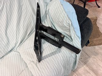Full Motion TV Wall Mount Bracket
