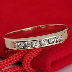 ❤️ 14k Size 7 Lovely Solid Yellow Gold White Quartz Band Ring! /Anillo de Oro con
Cuarzos! 👌🎁Post Tags: Anillo de Oro