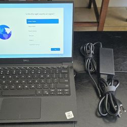 Dell (XPS 13 7390) Laptop 
